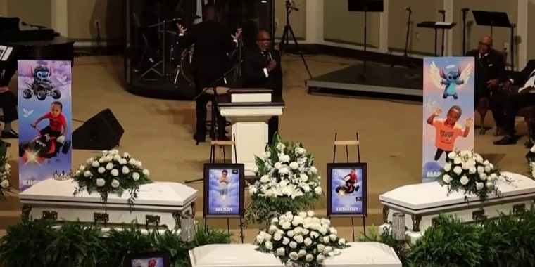 Realizan funeral de los ocho niños asesinados en Louisiana en abril
