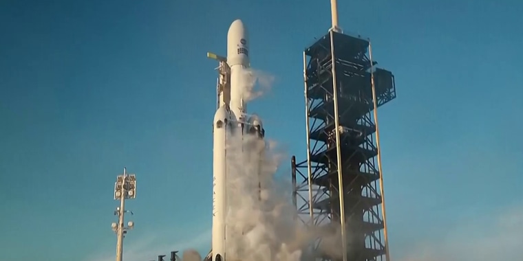 La NASA lanza con éxito el telescopio Nancy Grace Roman