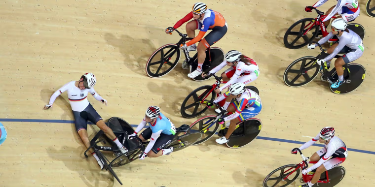 Image: Cycling Track - Women's Omnium 10km Scratch Race