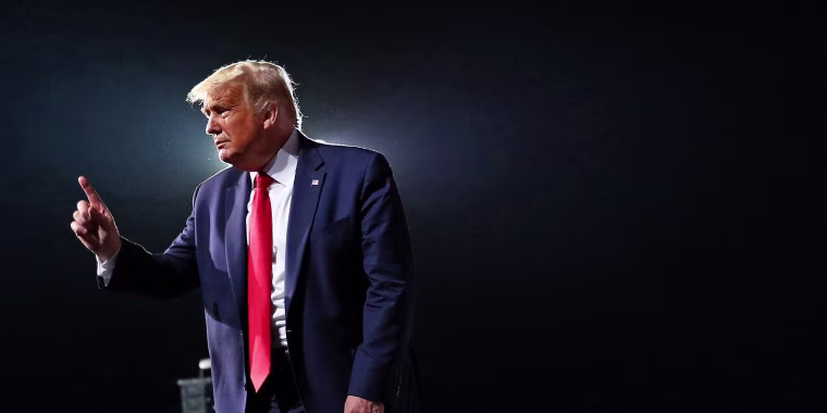 Image: U.S. President Donald Trump campaign rally in Gastonia, North Carolina