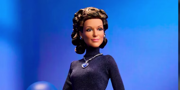 Celine Dion ya tiene su propia muñeca Barbie inspirada en 1998