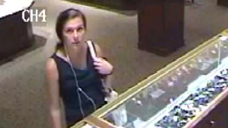 Bold Female Jewel Thief Has Stolen Millions In Stickups Fbi Says 