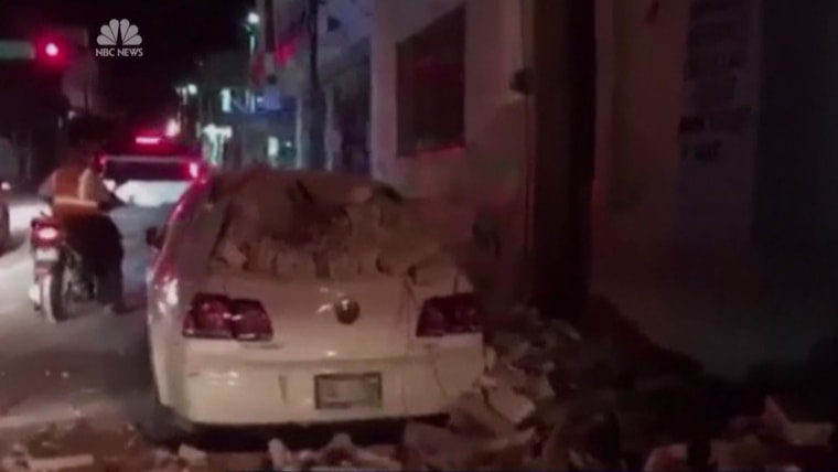 7.6-magnitude earthquake rocks Mexico on anniversary of 2 deadly quakes; at least 1 person dead