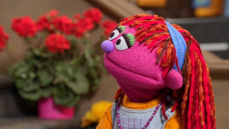 Sesame Street Introduces First Homeless Muppet Lily   Tdy Pop 9a Melvin Sesame Street 181214 1920x1080 