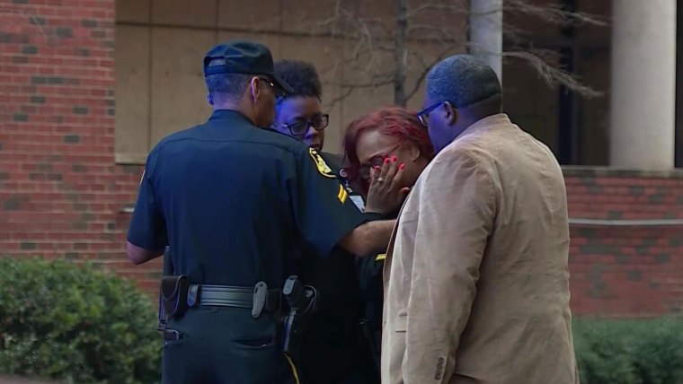 Alabama police sergeant killed, officer injured in shooting outside club