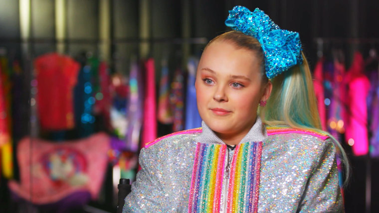 Here's What JoJo Siwa Looks Like Without Her Iconic Ponytail — See