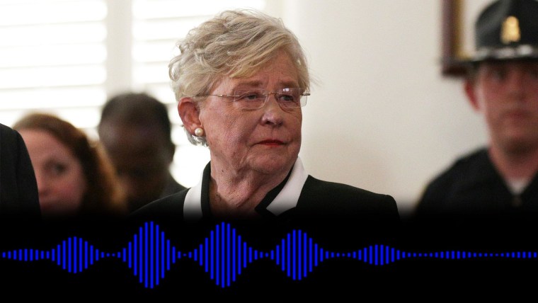 Alabama Gov Kay Ivey Apologizes After 1967 Audio Describing Her In Blackface Emerges 