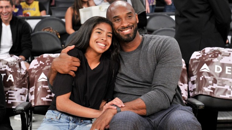 Kobe Bryant, 13-year-old daughter die in helicopter crash that