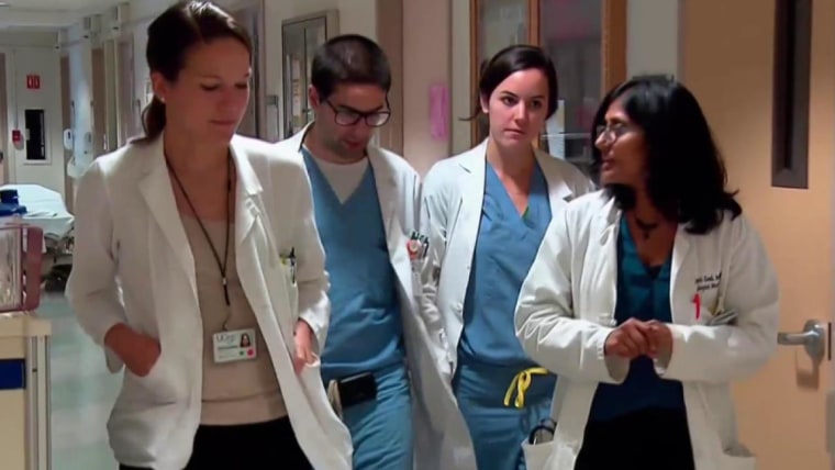 Health Care Workers Support Colleagues in Global Ebola Fight