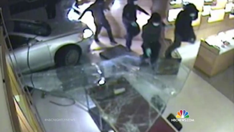 Police Chase Down Thieves In Smash And Grab Robberies