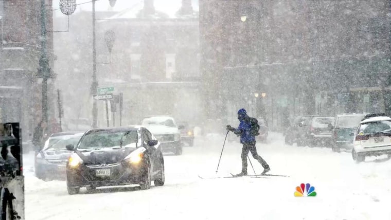 Winter Storm Moves East After Burying Midwest in Snow