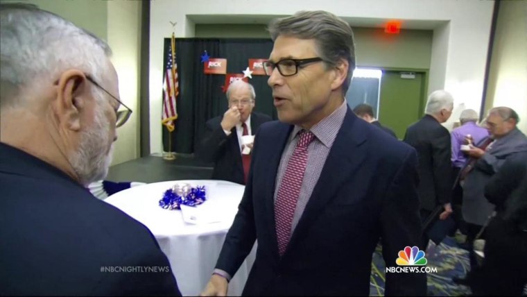 GOP Hopefuls Audition, Attack Hillary at Iowa Dinner