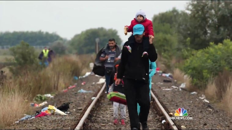 More Than a Dozen U.S. Governors Refuse to Accept Syrian Refugees