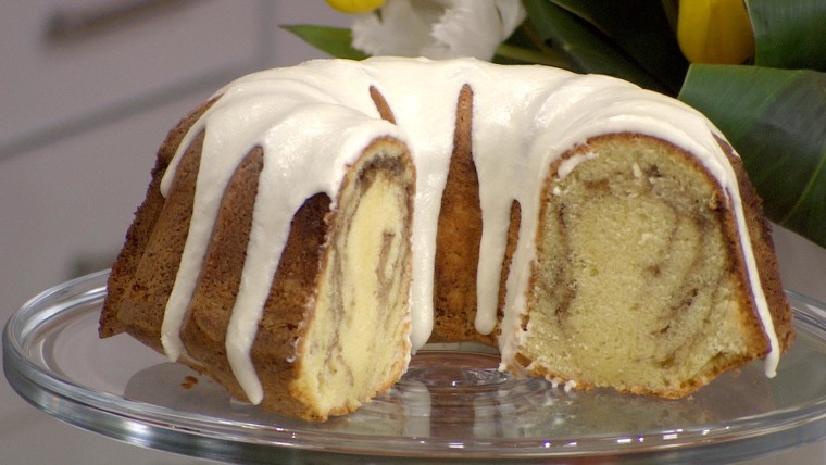 Famous Cinnamon Roll Bundt Cake - Grandbaby Cakes