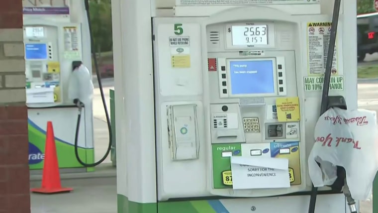 Some gas stations run dry after motorists rush to fill their tanks as ...