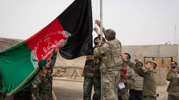Troops flee as Taliban take districts in northeast Afghanistan