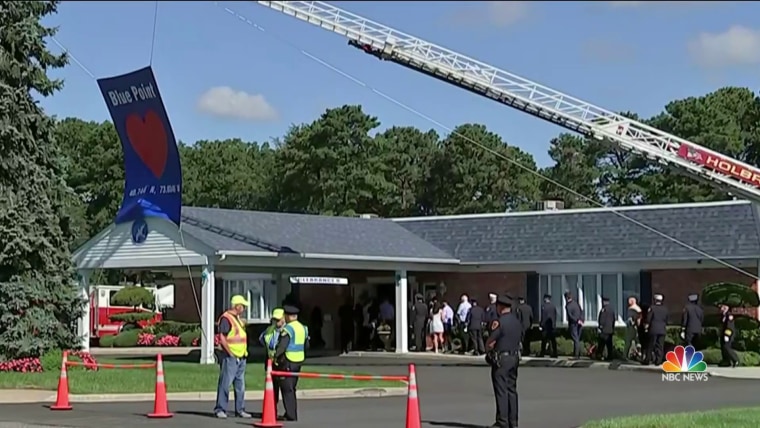 Memorial held for Gabby Petito as her family grieves