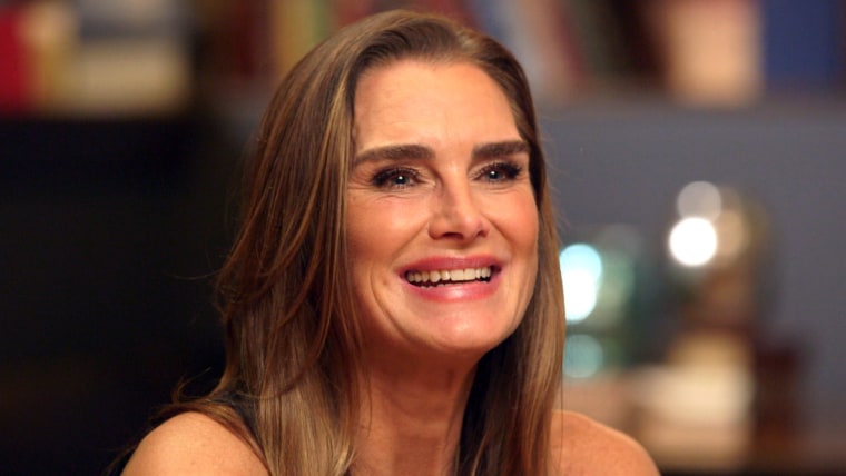 Brooke Shields Poses In Jordache Jeans 40 Years After Calvin Klein Campaign
