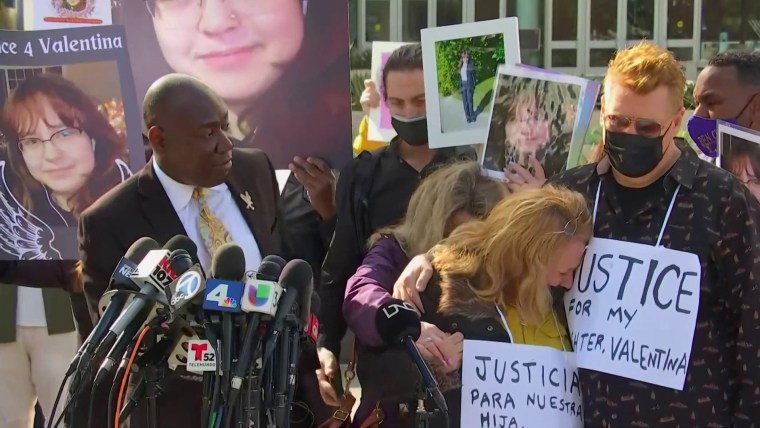 Family of teenage girl fatally shot by Los Angeles Police hold press ...