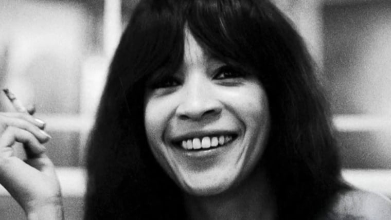 Ronnie Spector 60s pop icon and Be My Baby singer dies at 78