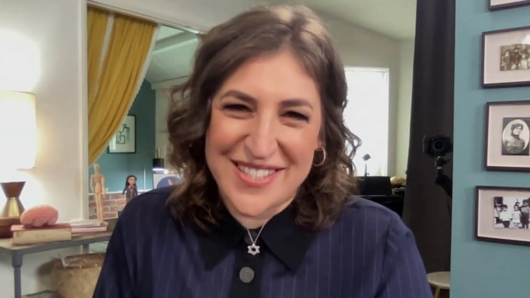 Mayim Bialik Talks Reaction to 'Single Jeopardy' Comment