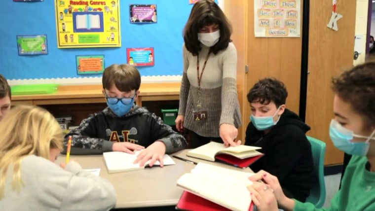 UC Irvine and other schools reinstate indoor mask mandates amid