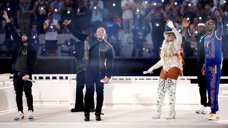 The 2022 Super Bowl Halftime Show Was Full of California Love and Pride