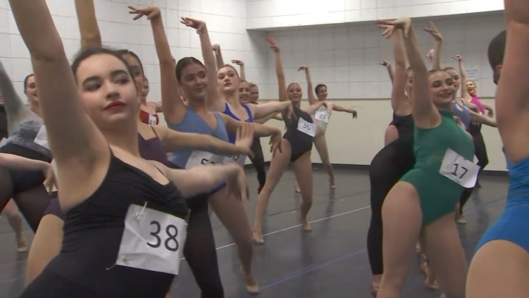 Christmas Spectacular 2022 Alabama Dancers Audition For Radio City Rockettes In Hopes Of Starring In Christmas  Spectacular