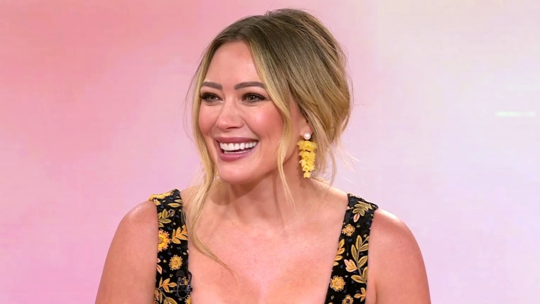 Hilary Duff Poses Nude in Photo Shoot for Body Acceptance and Empowerment