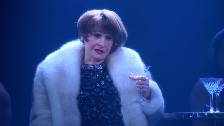 Patti LuPone calls out theatergoers not wearing masks properly