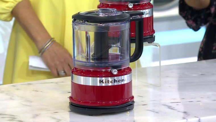 17 best wedding gifts, according to experts and newlyweds