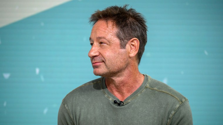 Did David Duchovny ghost Leslie Mann 27 years ago? He shares his