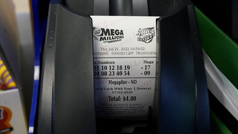 Dreamers try to beat odds as Mega Millions prize exceeds 810M