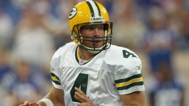 ‘Santa came today’: Brett Favre texts show his role in Mississippi welfare scandal