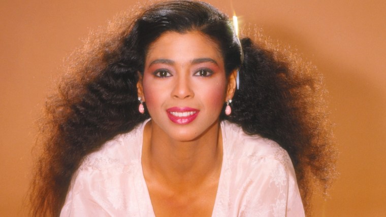 Irene Cara Oscar winning singer of #39 Fame #39 and #39 Flashdance #39 title