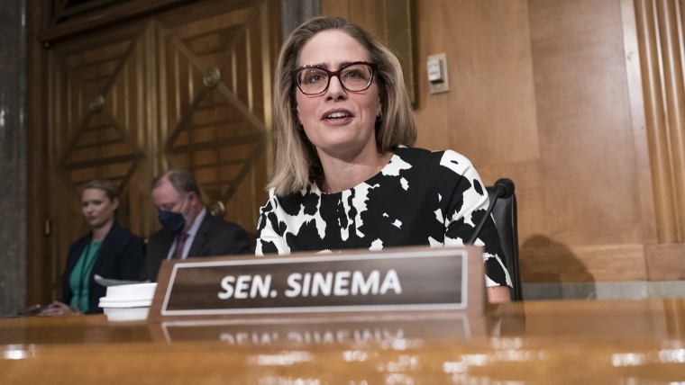 Sinema’s decision to quit the Democratic Party jolts Arizona 2024 Senate race
