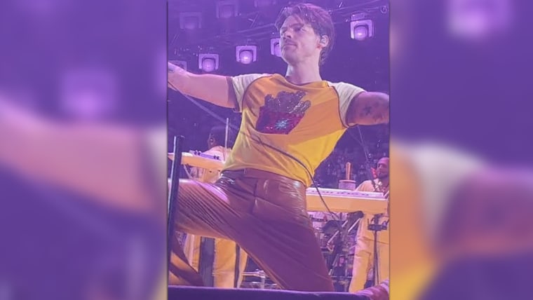 Harry Styles Suffers Wardrobe Malfunction While Performing Music for a  Sushi Restaurant Song Video of His Leather Pants Ripping Off MidConcert  Goes Viral  LatestLY