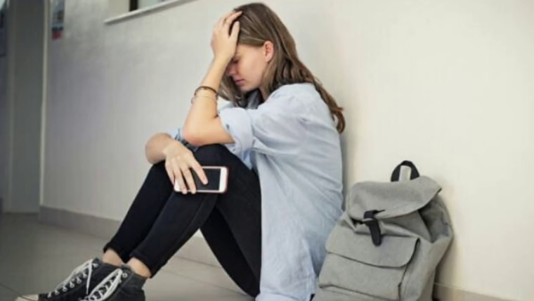 CDC report finds unprecedented levels of teenage mental health challenges