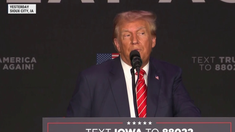 Trump confuses Iowa and South Dakota during speech