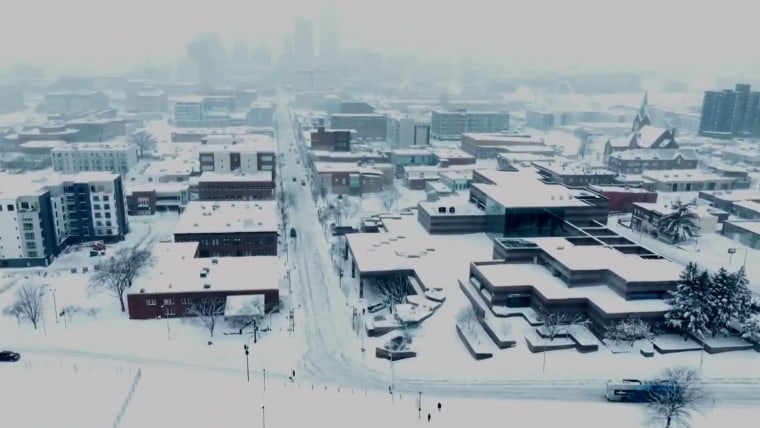 Brutal cold grips Iowa in hours leading up to caucuses