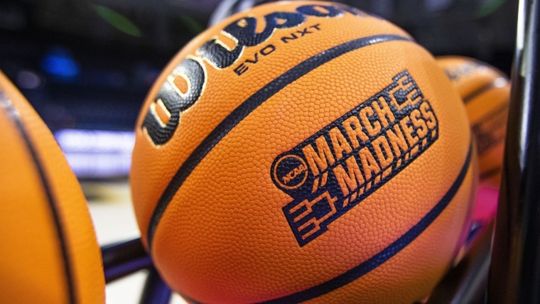 March madness teams online