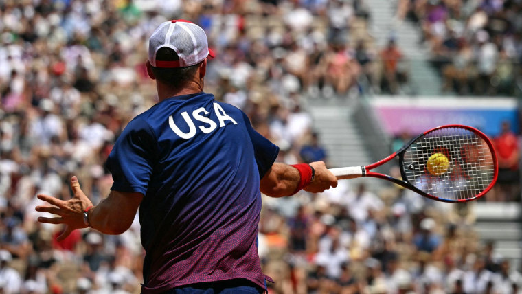American Tommy Paul punches ticket to Olympic quarterfinals