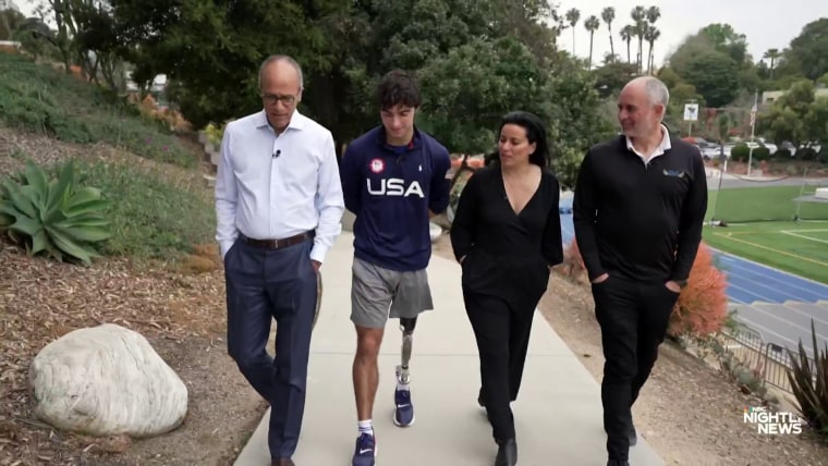 Lester Holt's conversation with Paralympian Ezra Frech