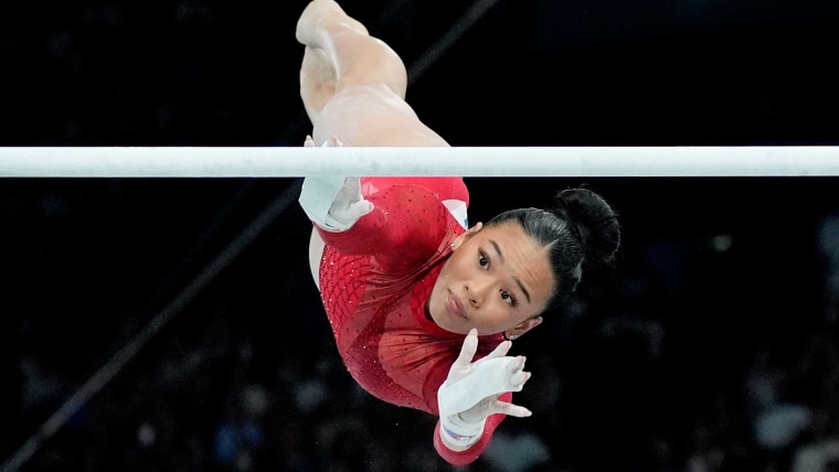 Suni Lee stuns for uneven bars bronze in Paris