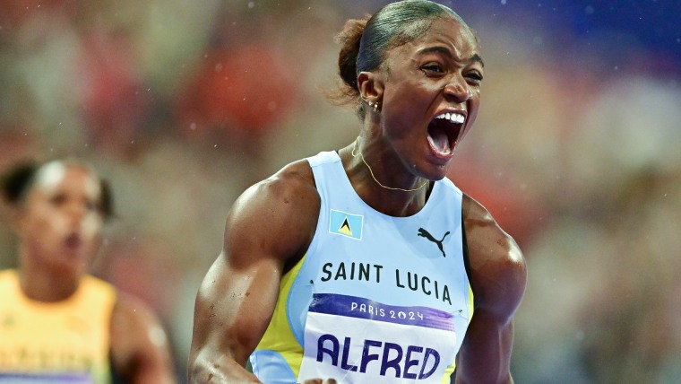 History for Saint Lucia, Julien Alfred wins first medal