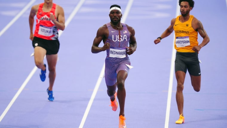 Kenny Bednarek scorches 200m heat