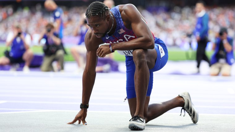 Lyles takes bronze in 200m after COVID diagnosis