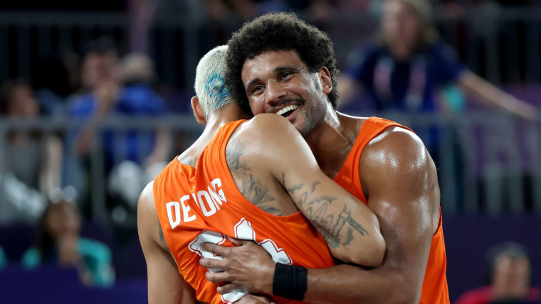 de Jong's walk-off shot brings Netherlands men's 3x3 gold