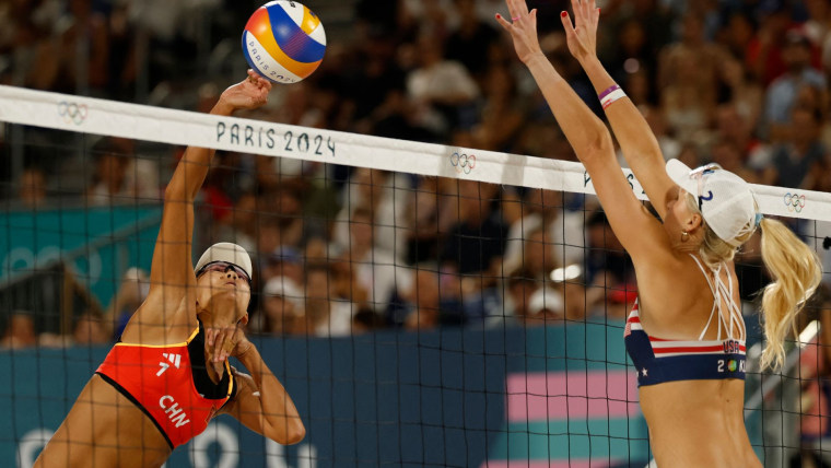 USA’s Taryn Kloth, Kristen Nuss top China in rainy thriller