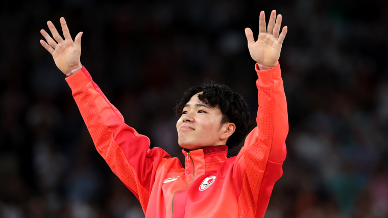 Oka delivers stunning show to earn gold in men's all-around